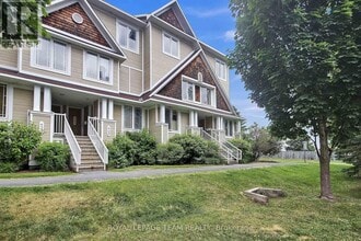 Building Photo - 414 Hillsboro Private