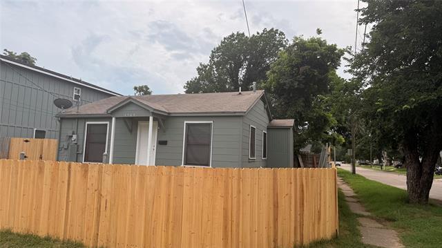 Foto del edificio - 4503 Bradshaw St