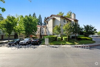 Building Photo - 3393 Smoketree Commons Dr