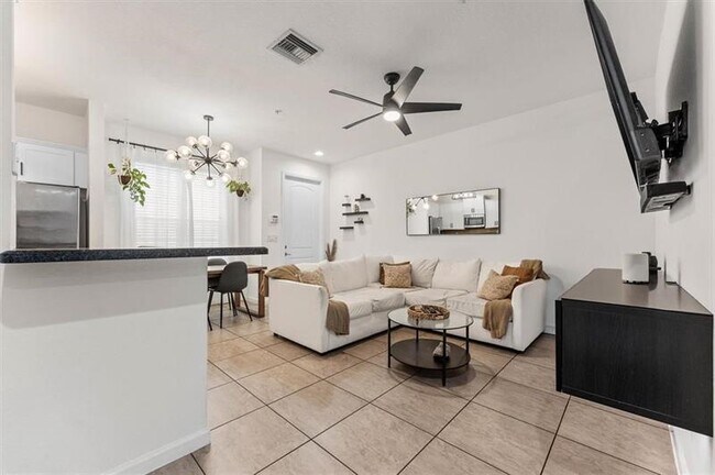 Foto del edificio - 151 SW 7th Ct