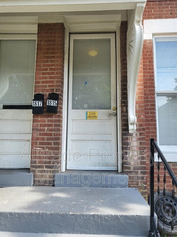 Primary Photo - 1815 W Jefferson St