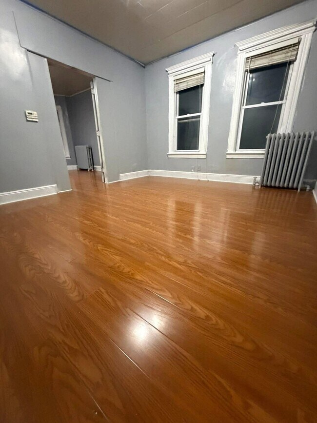 Foto del edificio - 84 W 9TH St