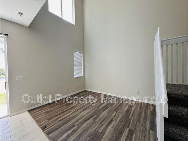 Foto del edificio - 6114 Chapledale Dr