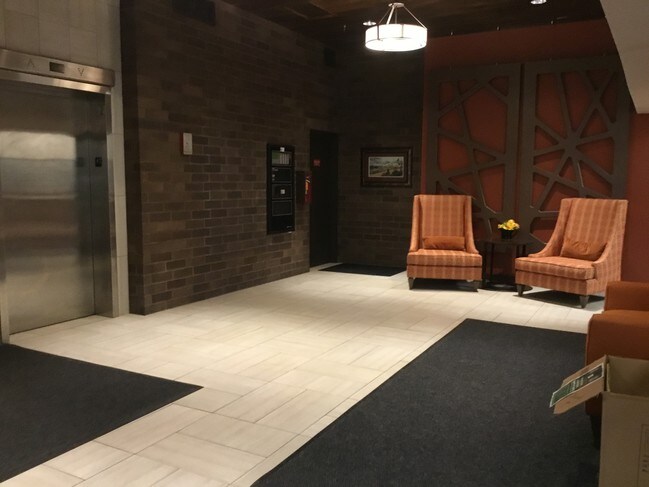 Galley Towers Lobby - 26 W 10th St