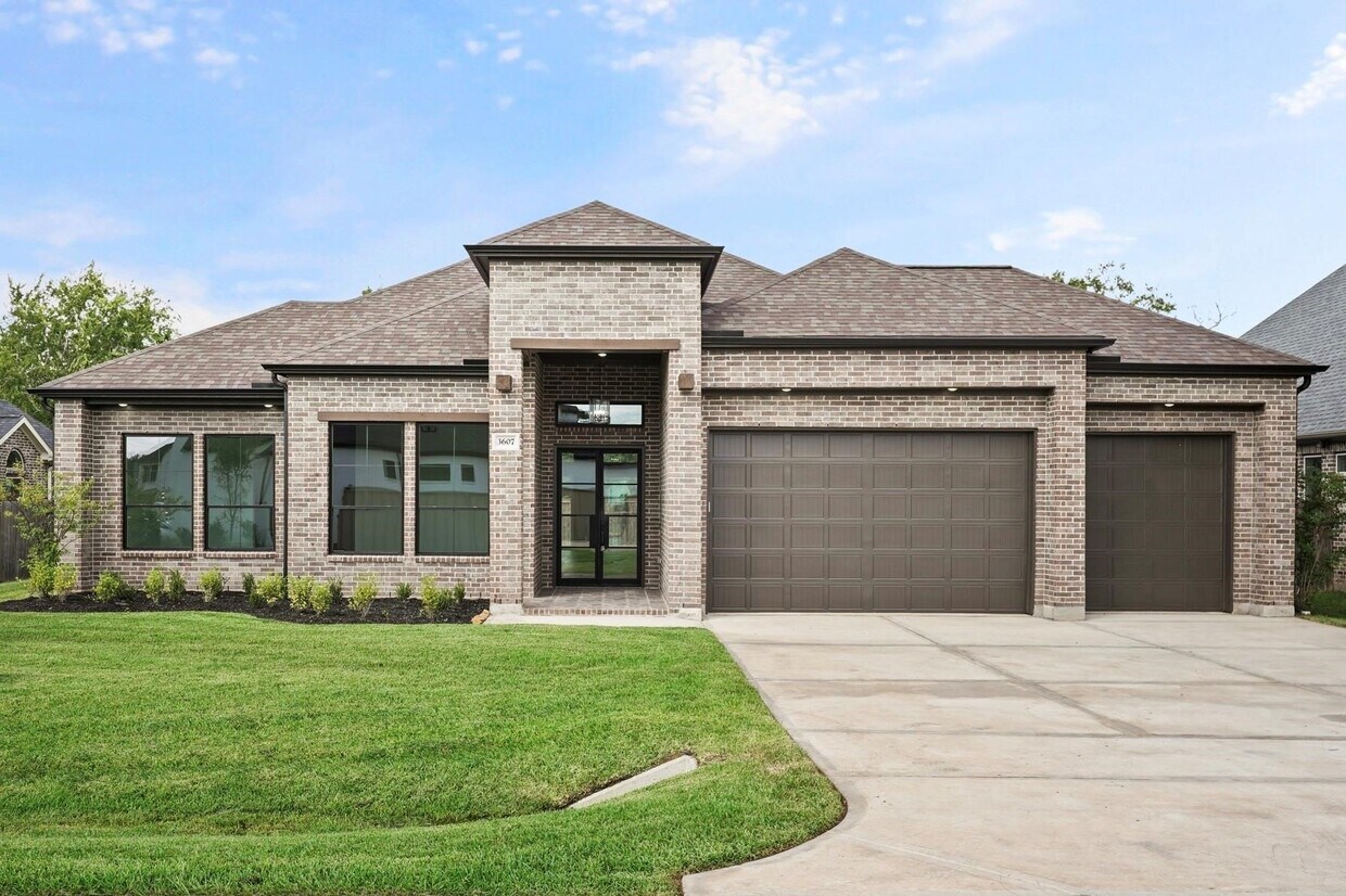 Foto principal - 3607 Wellborn Dr