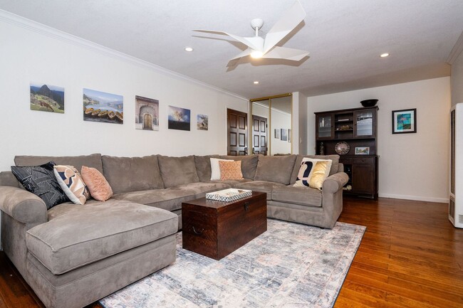 Foto del edificio - Charming 2bd, 1ba Condo in Mountain View