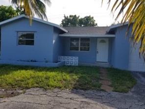 Building Photo - 2861 NE 1st Ave