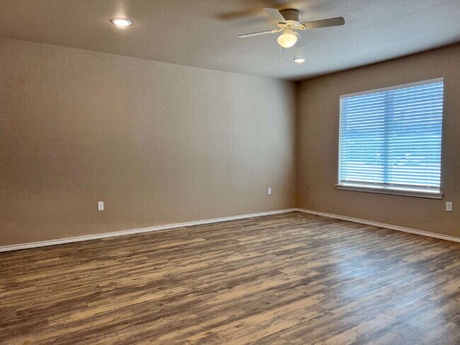 Foto del edificio - Recently Built Home in Rapidly Expanding West Lubbock!