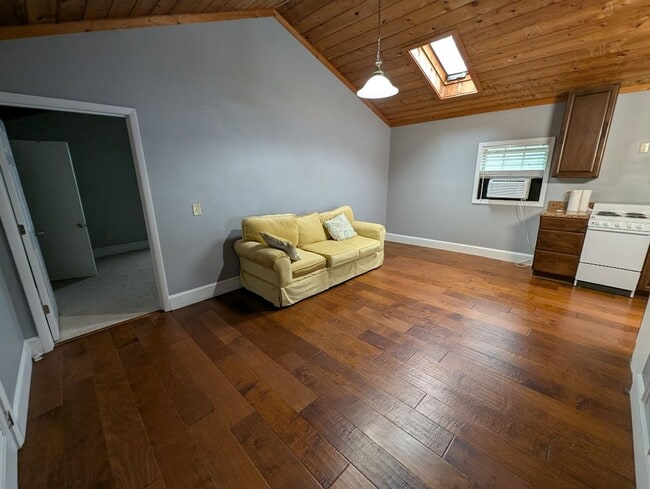 Arrowhead - Arrowhead Apartment
