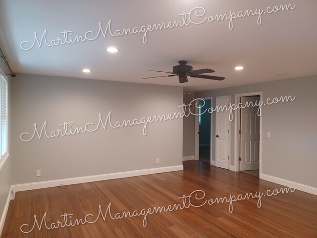 Foto del edificio - 2708 S Quincy Ave