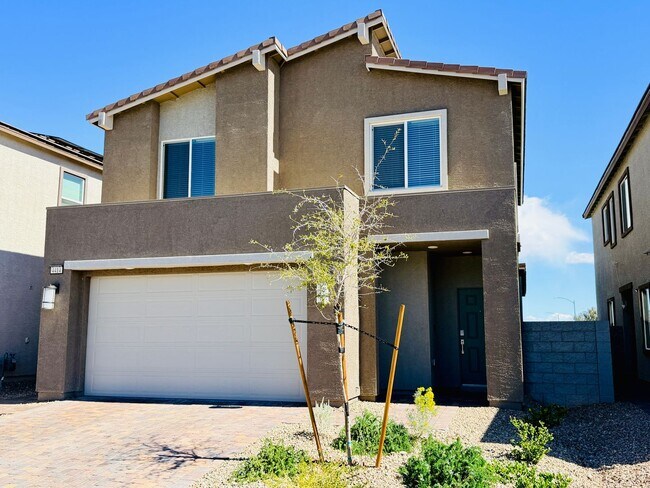 Building Photo - Beautiful Spring Valley Lennar Home-Make it yours today!