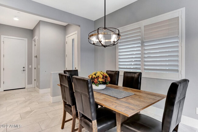 Building Photo - 7444 E Paraiso Dr