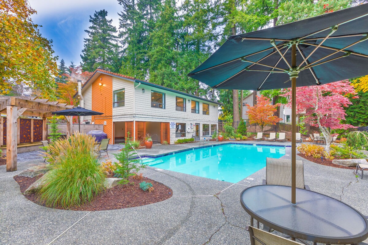 Alderwood Park Apartments in Lynnwood, WA