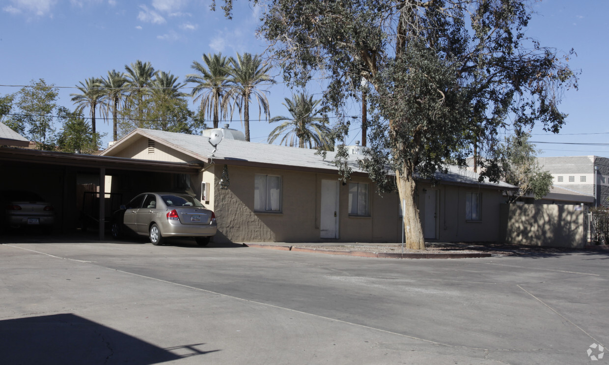 Building Photo - Fig Tree Apartments