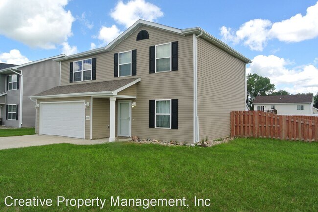 Foto del edificio - 3 br, 2 bath House - 3000 9th St NW