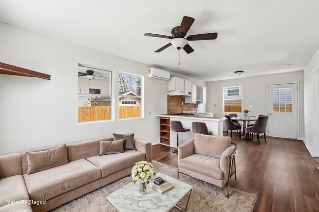 Foto del edificio - 3531 Cedar Hill Ln