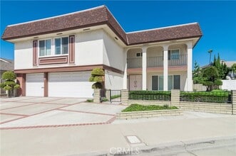 Building Photo - 15562 Wild Cherry Cir