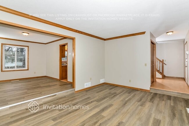 Building Photo - 7323 Paulsen Dr