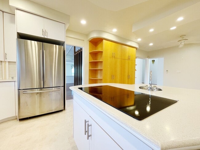 Foto del edificio - Panoramic Views from Executive Home near Tripler & Kaiser Hospitals