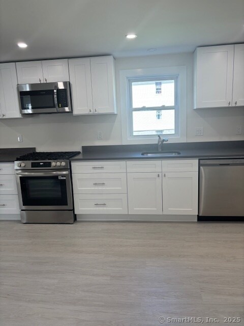 Foto principal - 70 Dyke Ln