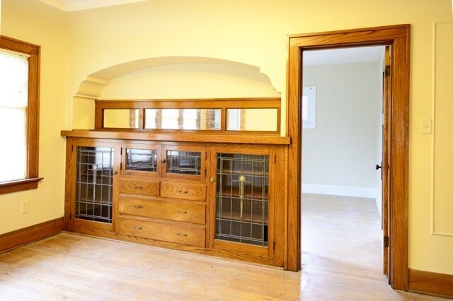 Dining Room Built-Ins - 4927 W Galena St