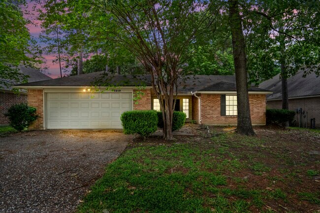 Building Photo - 3219 Fitzgerald Dr