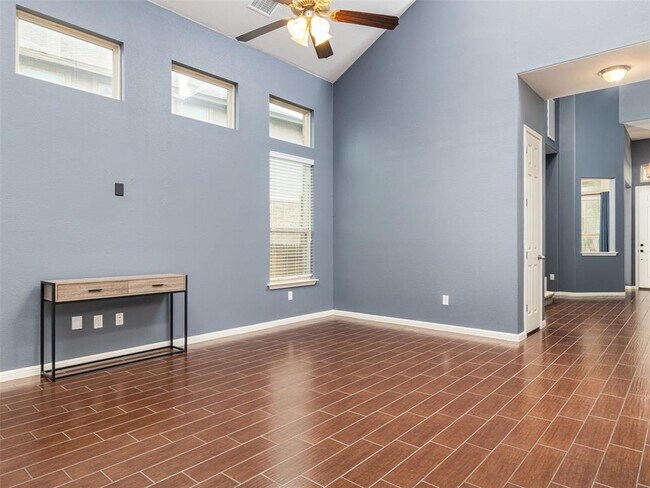 Building Photo - 1205 Clearwing Cir