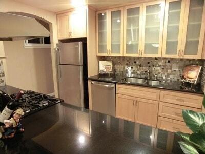 Foto del edificio - 3544 McCoppin Park Ct