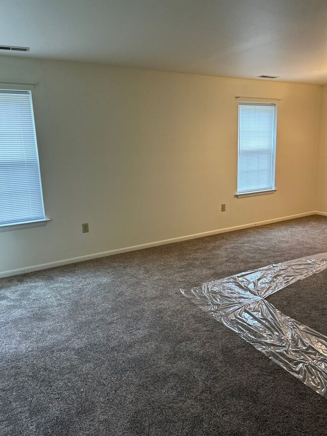 Building Photo - 1 Bedroom Apartment in Parkside Townhomes COMING SOON