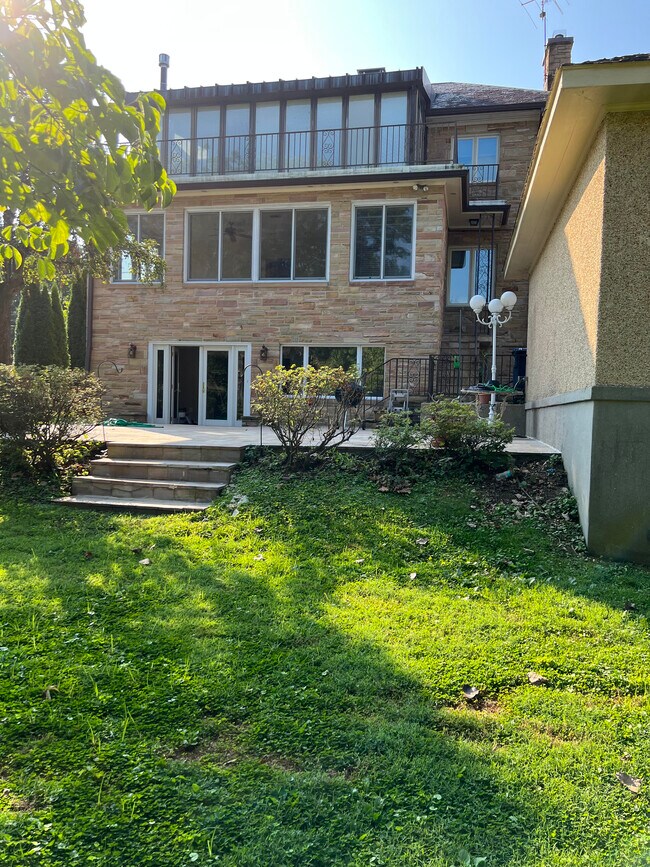 vista trasera - 3007 Oliver St NW