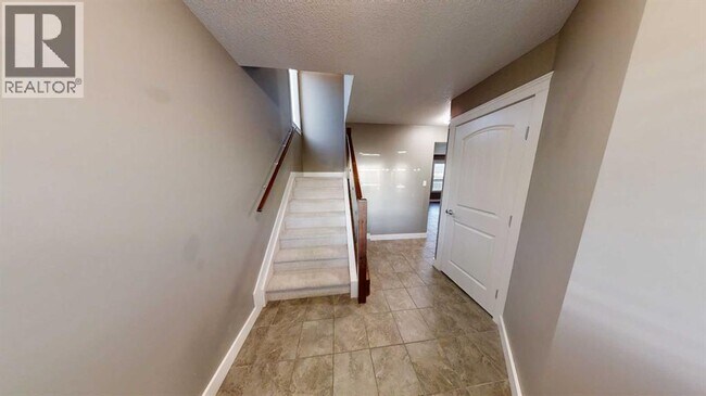 Photo du bâtiment - 12226-1103B 103B St