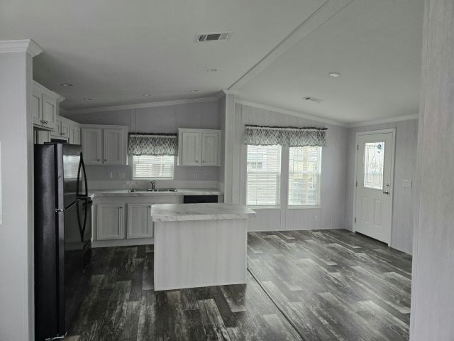 Foto del edificio - 4125 Park St N