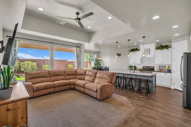 Building Photo - Beautiful 3 bed 2 bath Home!