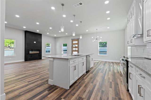 Foto del edificio - 1502 Wyndmere Dr