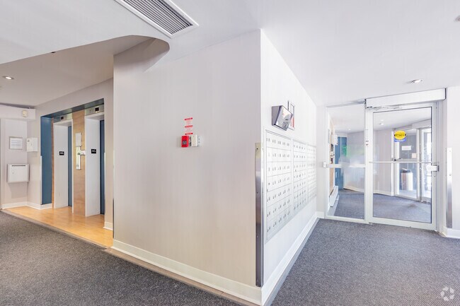 Hall d'entrée - Glen Terrace Apartments
