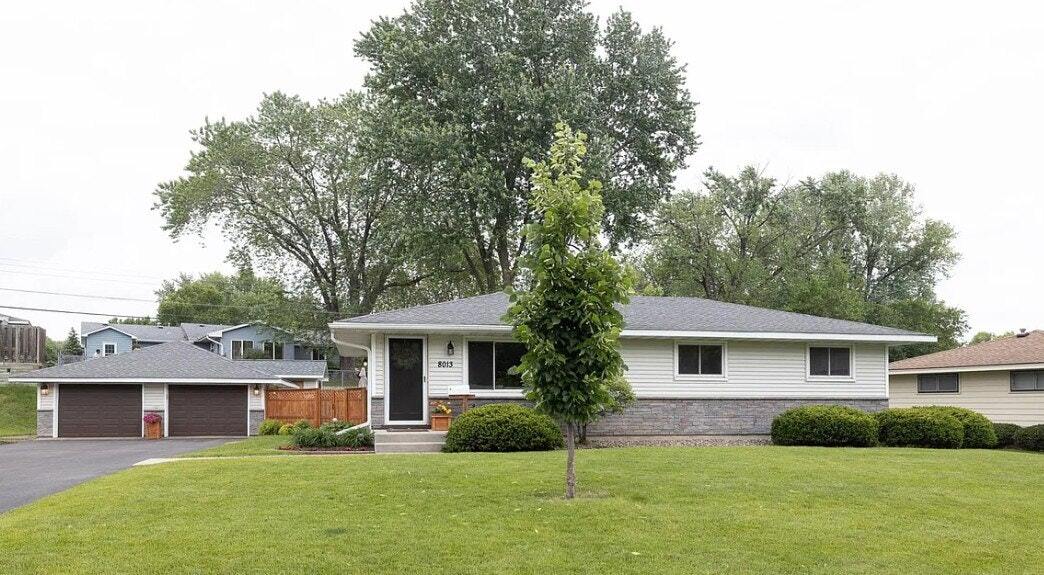 Foto principal - 8013 Vincent Ave S
