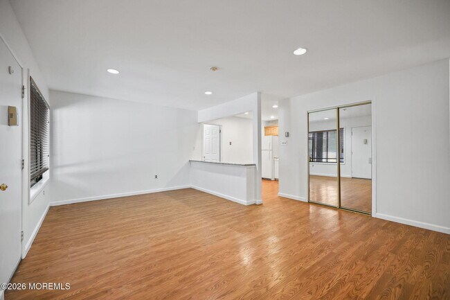 Foto del edificio - 110 Amberly Dr