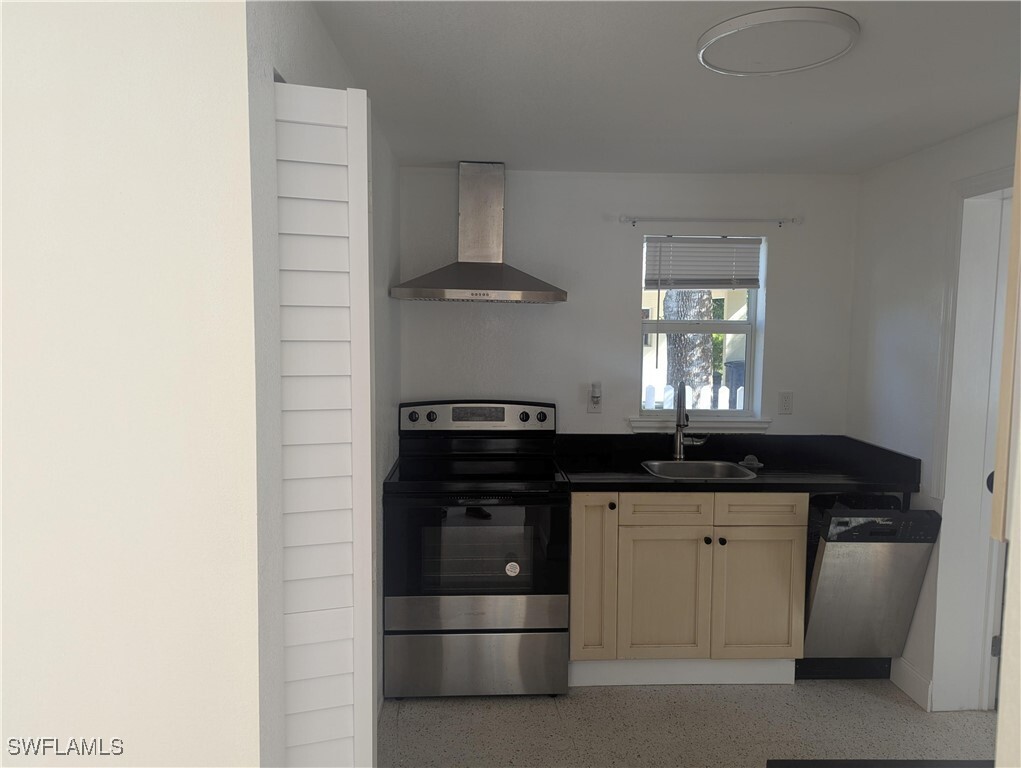 Foto del edificio - 178 Evergreen Rd