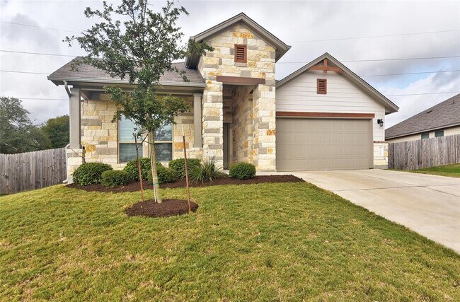 Foto del edificio - 13320 Larrys Ln