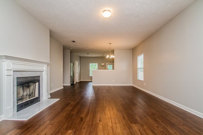 Building Photo - 7324 Autumn Crossing Way