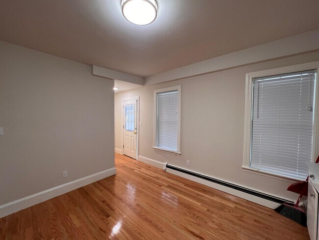 Foto del edificio - 225 Albion St
