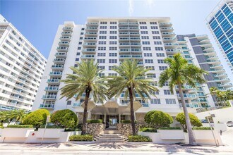 Building Photo - 6917 Collins Ave