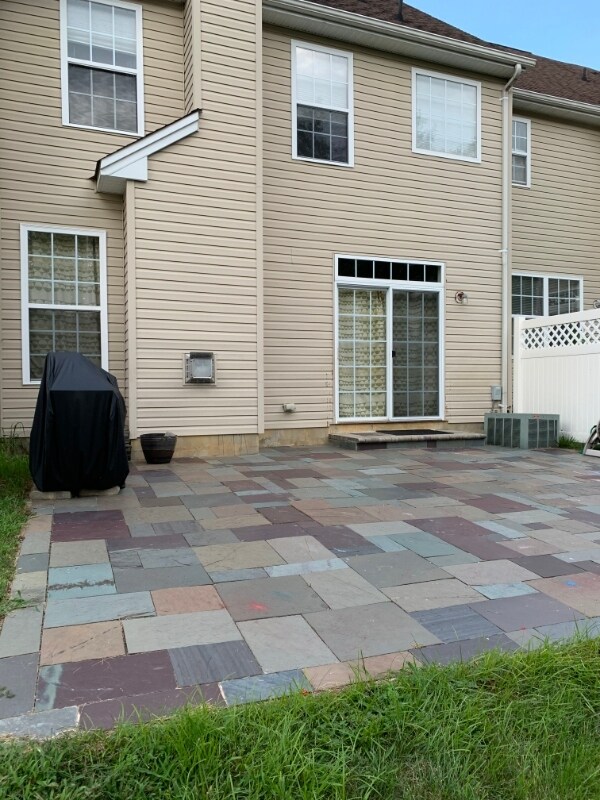 Foto del edificio - 66 Shelley Cir