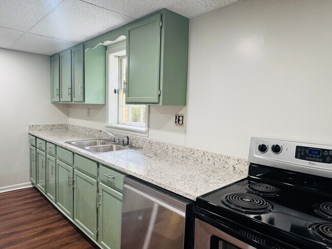 Foto del edificio - 4875 Millen Dr