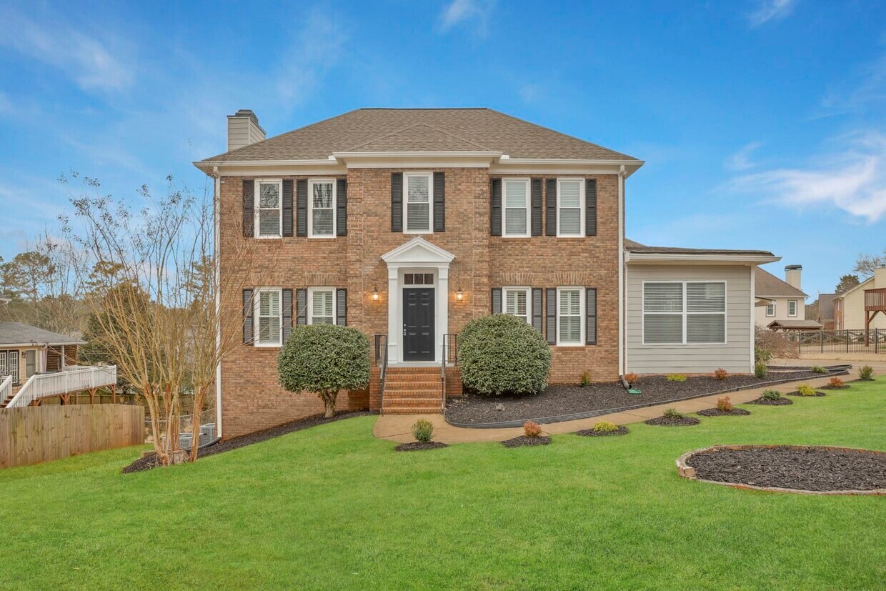 Foto principal - 1818 Tilliewood Trl Ne
