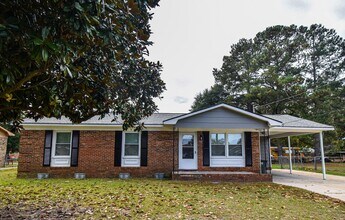 Building Photo - 4715 Beaufort Dr