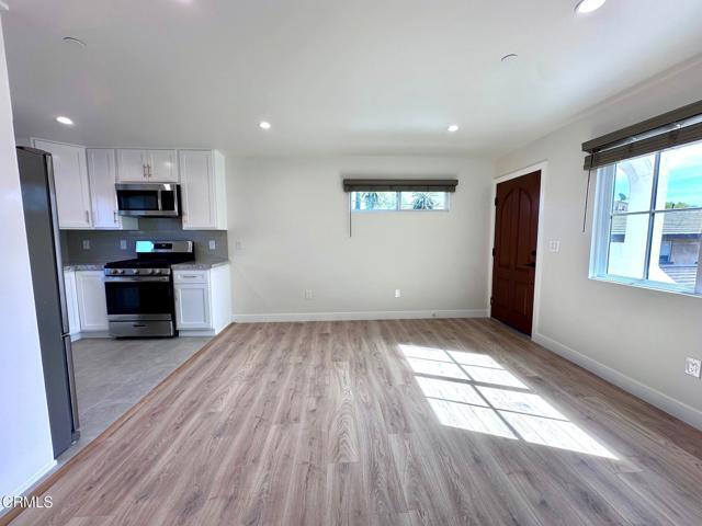 Building Photo - 216 N Cordova St