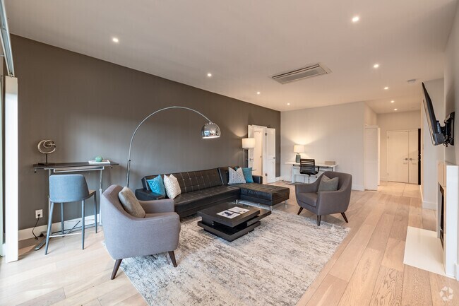 Interior Photo - Thayer Avenue Apartments