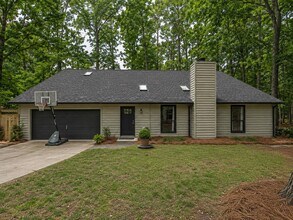 Building Photo - 3335 Micanopy Trail