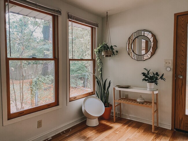 Building Photo - 2012 Harbert Ave